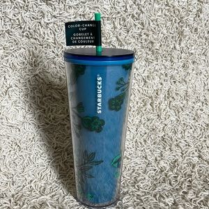 Starbucks color changing cup